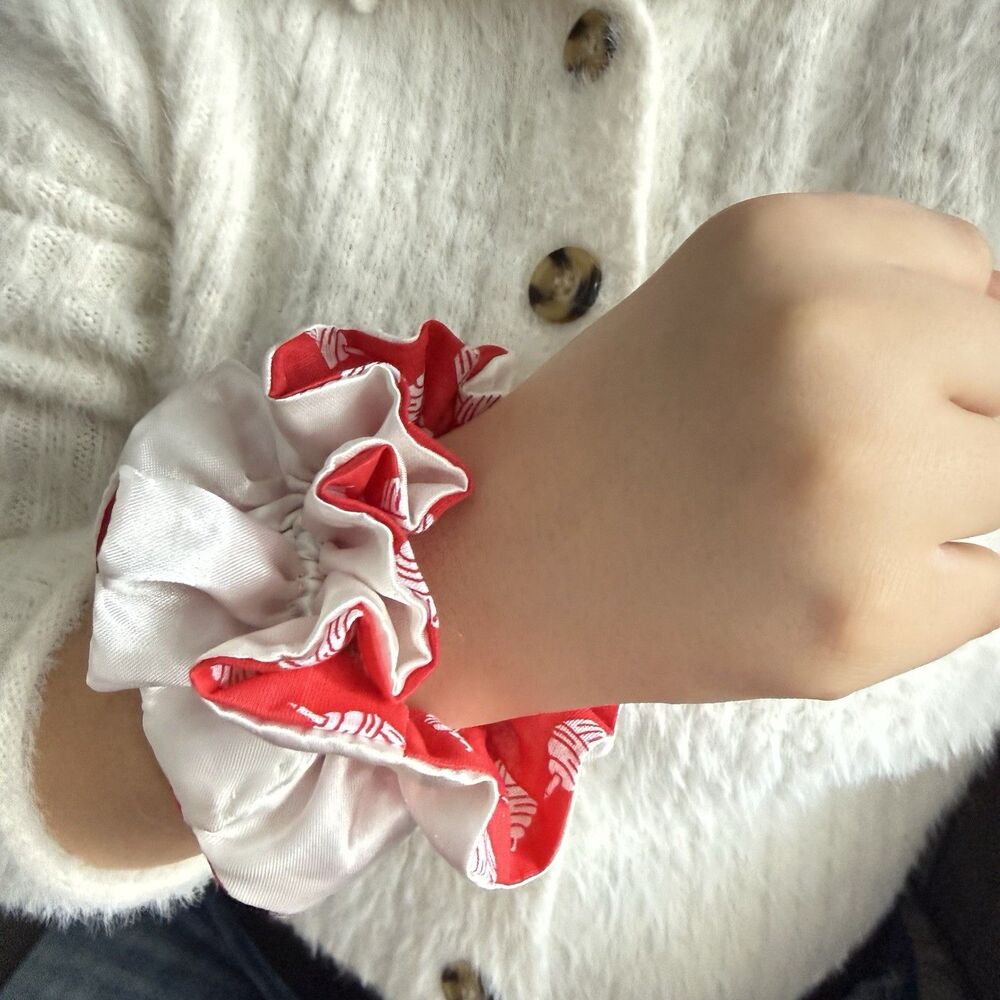 Handmade Red & Cream Scrunchie Hair Tie Ruffled Elastic Ponytail Holder - Picture 10 of 13